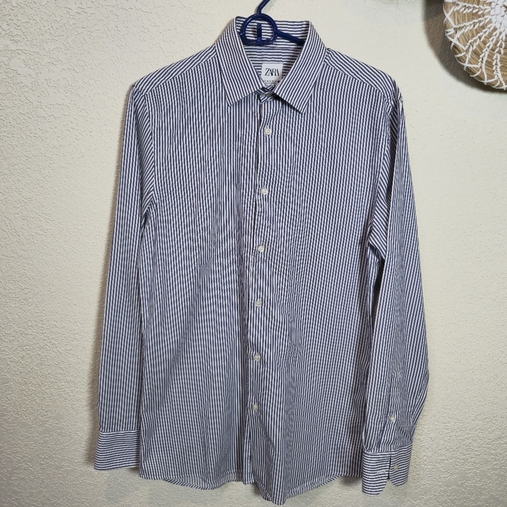 Zara Slim Fit Mens Dress Shirt Size Medium Striped Button Down Long Sleeve